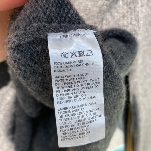 100% Cashmere Sweater with Wide-Sleeve NWT - Picture 5 of 8